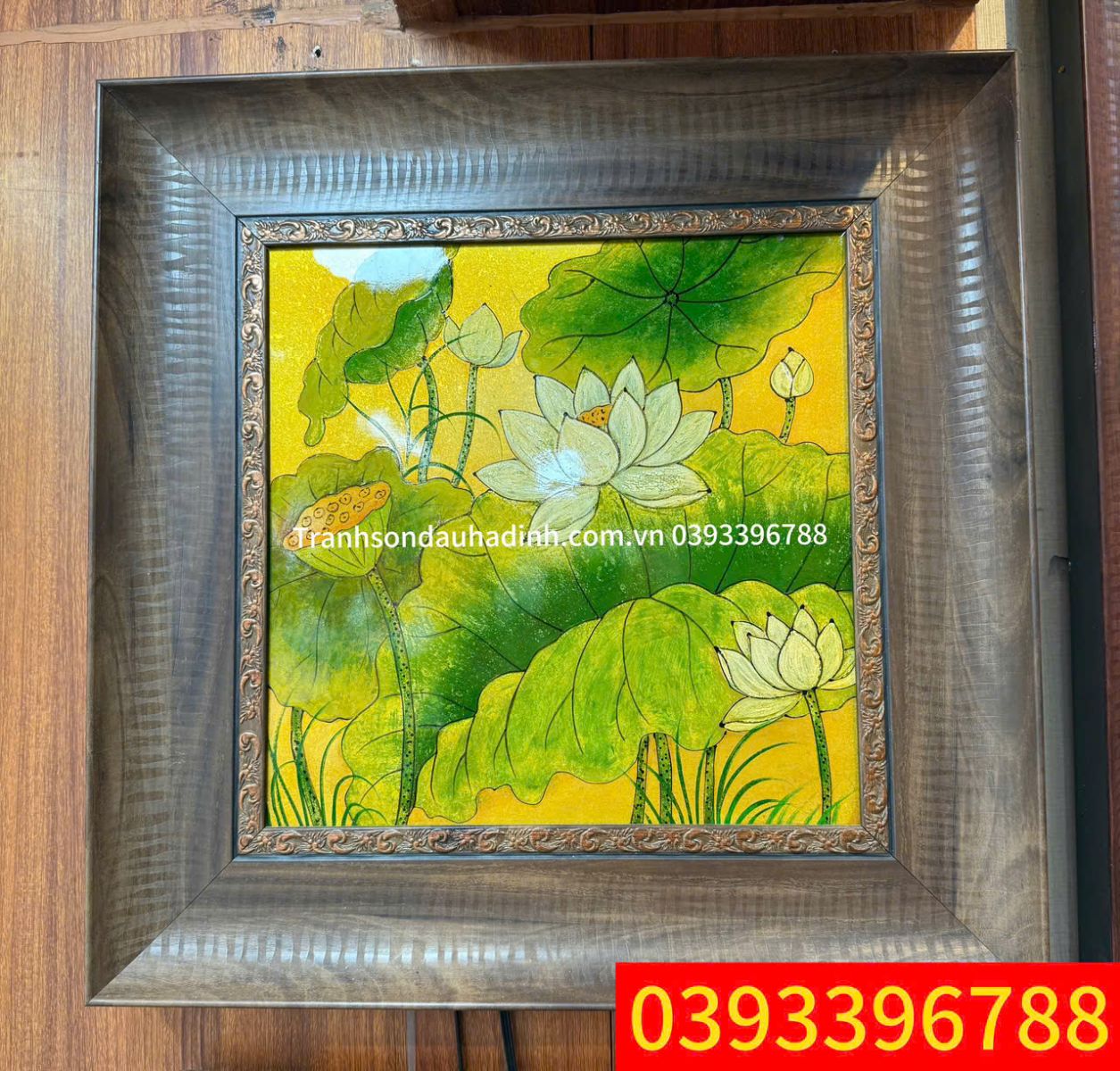 Bức sơn mài hoa sen làm quà tặng đẹp tranh son mài hoa sen